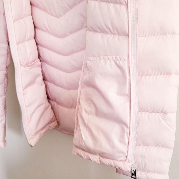 🚫SOLD: GUESS Pink Puffer Jacket - Picture 6 of 10
